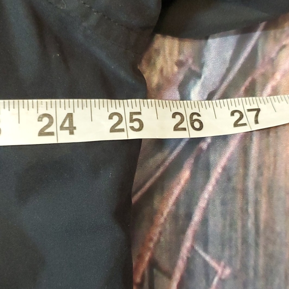 BobbyJones - Picture 10 of 12